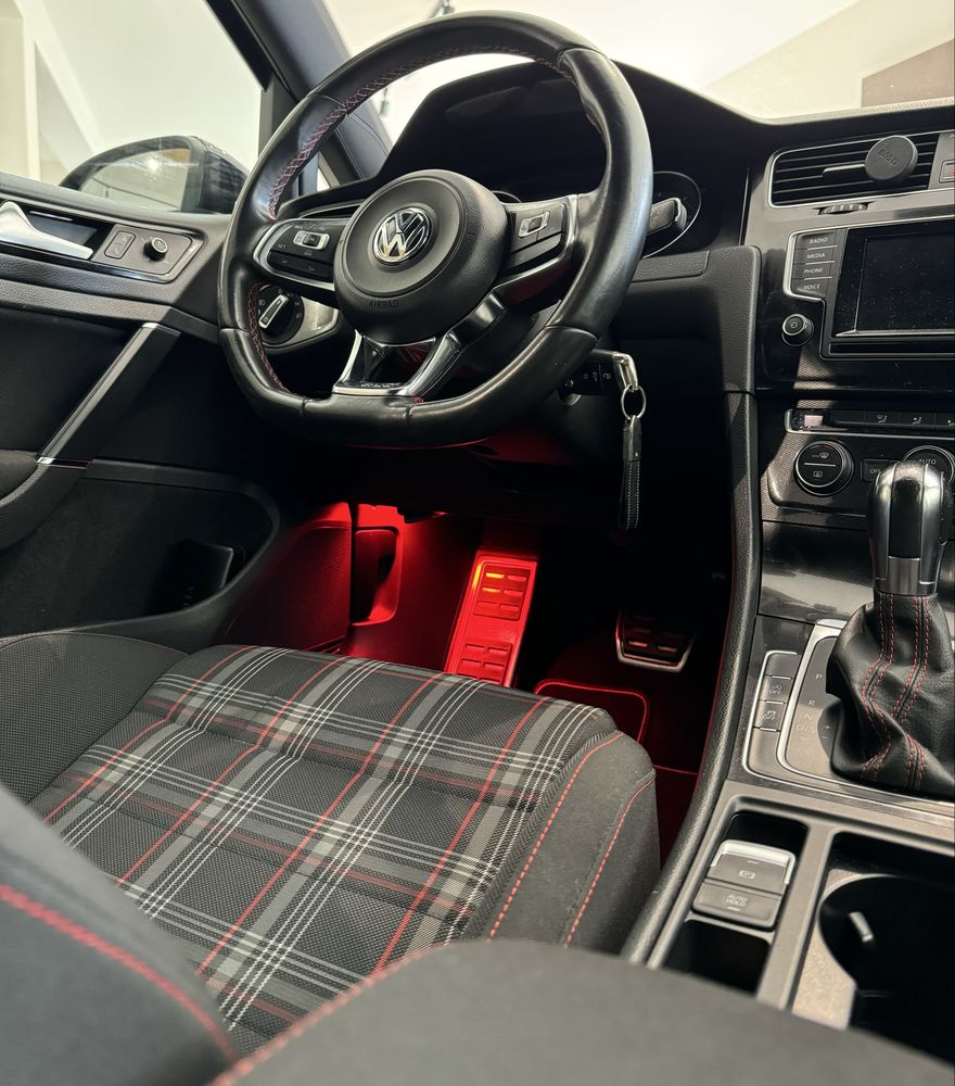 VW Golf 7 GTI 2013