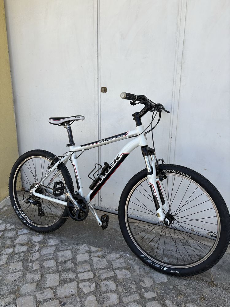 Bicicleta BTT Trek