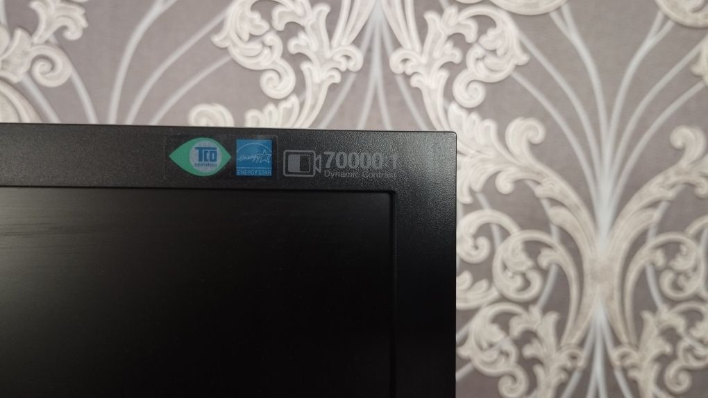 Монітор Samsung SyncMaster E2220 21,5"