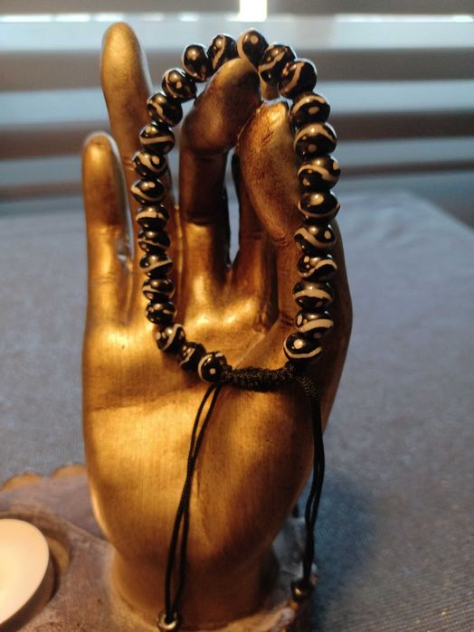 Pulseira Yin Yang feita á mão no Nepal