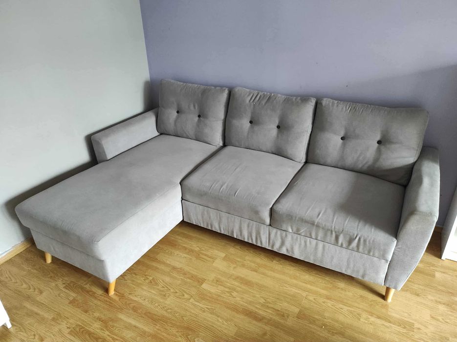 Narożnik ze schowkiem