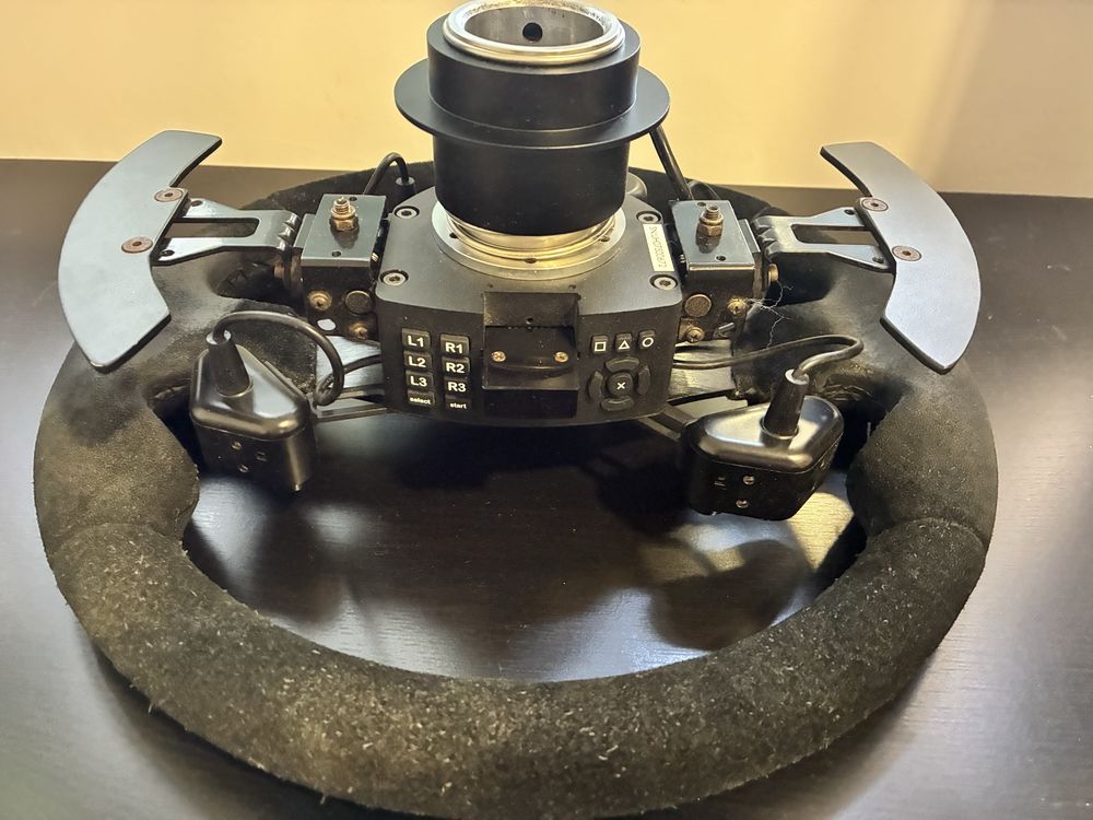 Fanatec clubsport V1 hub + rim Momo