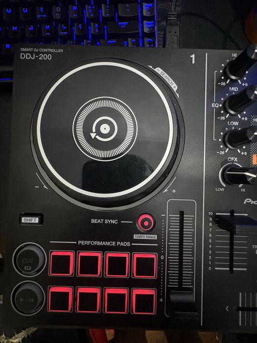 Pioneer DDJ-200 – Controlador DJ de 2 Canais (Como Novo)