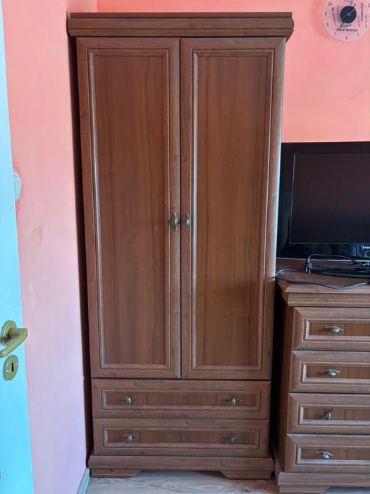 Zestaw mebli do salonu.  TYLKO ODBIOR OSOBISTY. 1 piętro w bloku