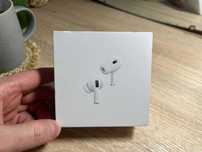 Apple AirPods Pro 2nd generation, MagSafe Case (USB-C)