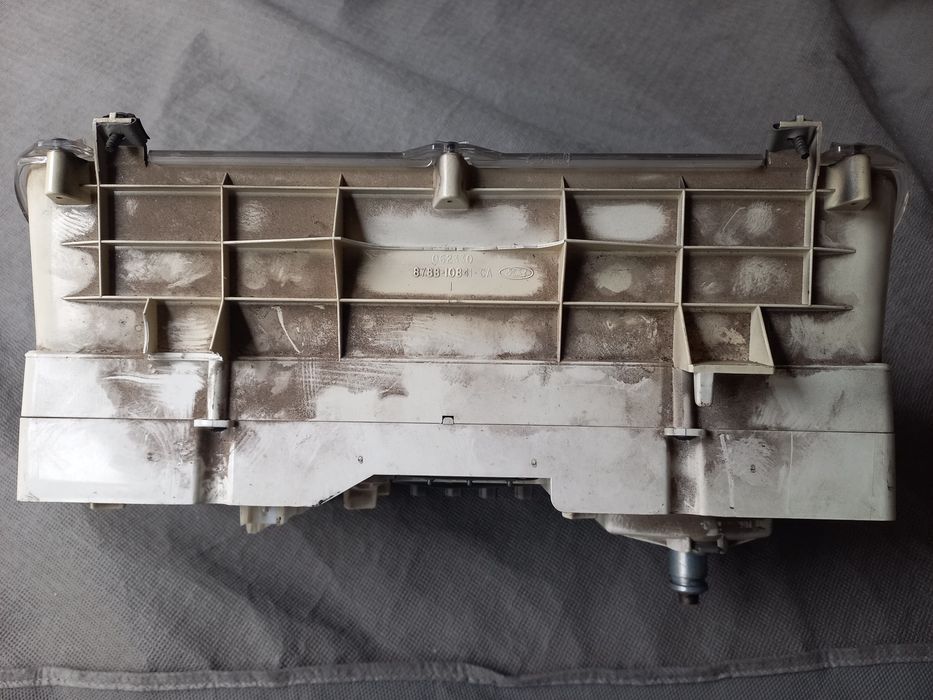 Zegary licznik Ford Sierra MK 2 nr 87BB-10841-CA