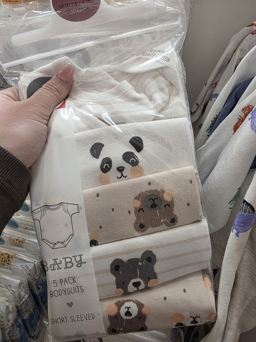 Wyprzedazowe ciuszki zagraniczne Matalan