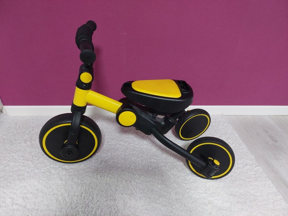 Велосипед-беговел с родительской ручкой и козырьки Mamma Mia 3в1