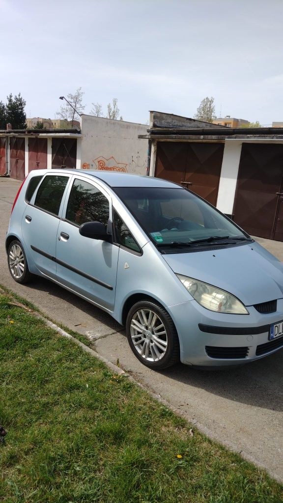 Mitsubishi colt 1.3