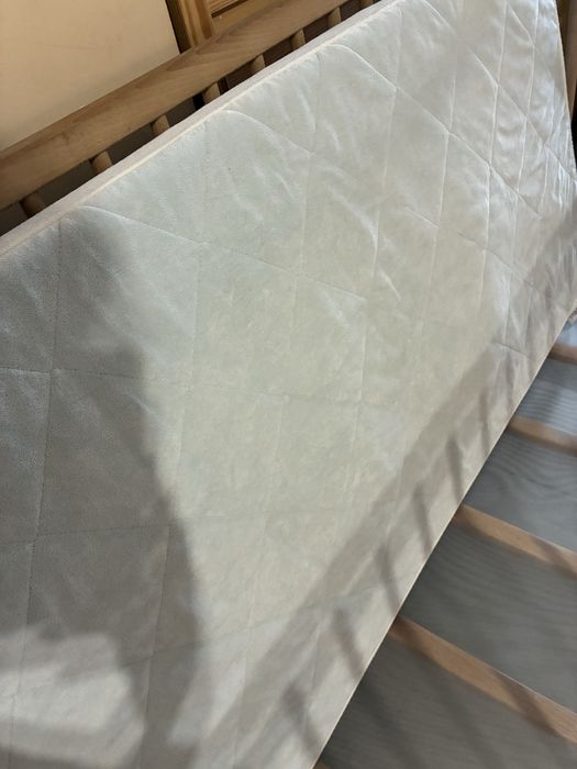 Łóżeczko drewniane dzieciece IKEA + Gratisy