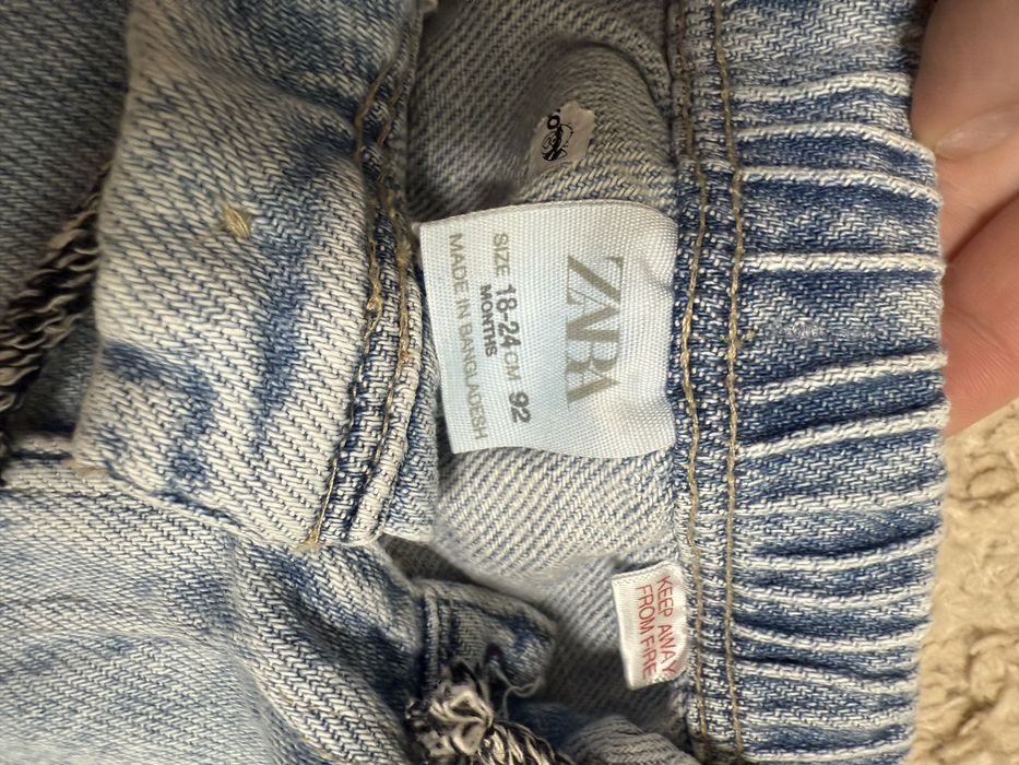 Джинси Zara 92,98 р
