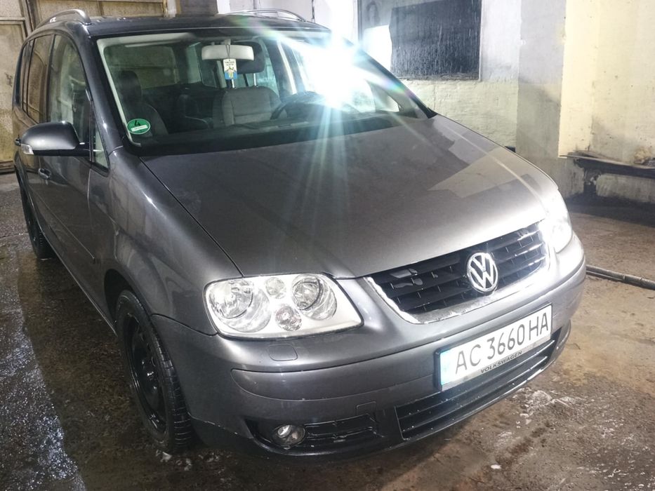 Продам Volkswagen Touran без торгу