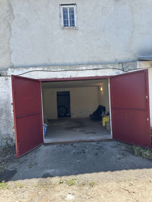 Гараж Ленкавського Манхеттен центр озеро 33,8м