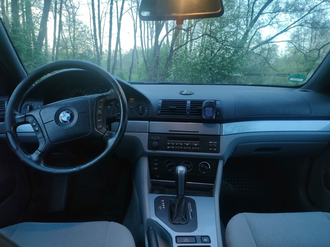 BMW E39 seria 5 2.0i automat