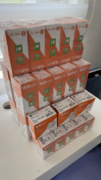 EMO T 230V NC Kabel 2m Siłownik elektrotermiczny, ogrzewanie podłogowe