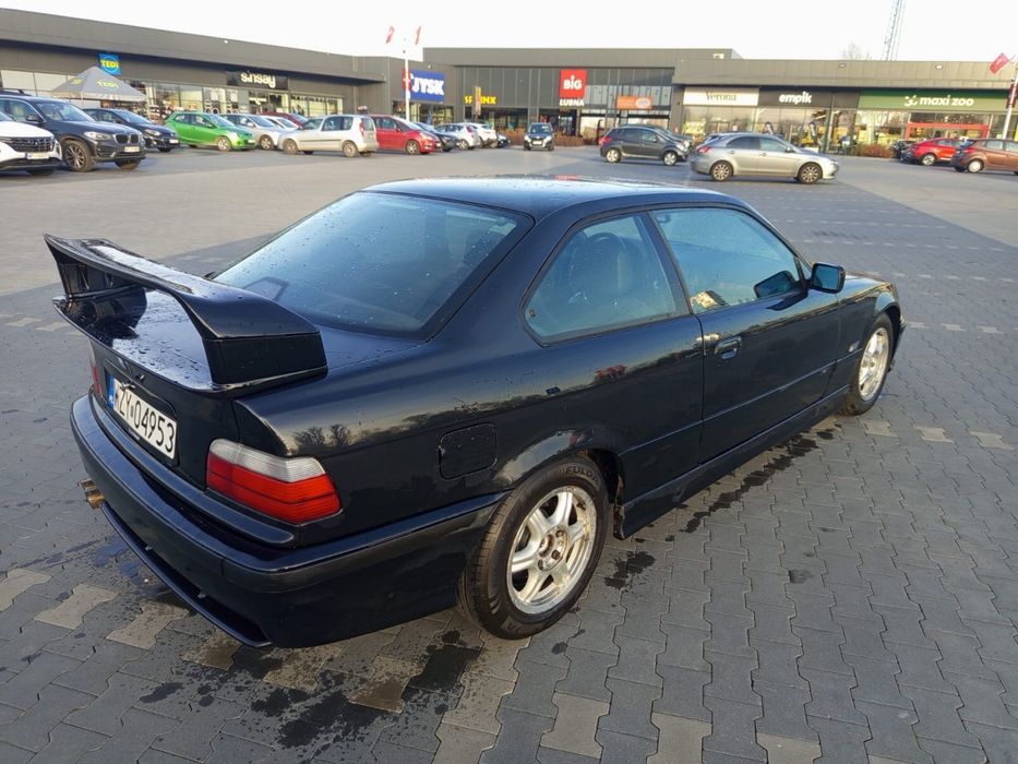 BMW E36 Coupe 1.8 IS z gazem 140KM M Pakiet