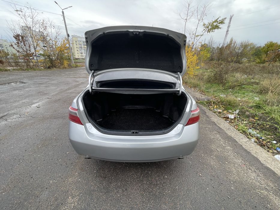 Toyota Camry 3.5 офіційна максимальна