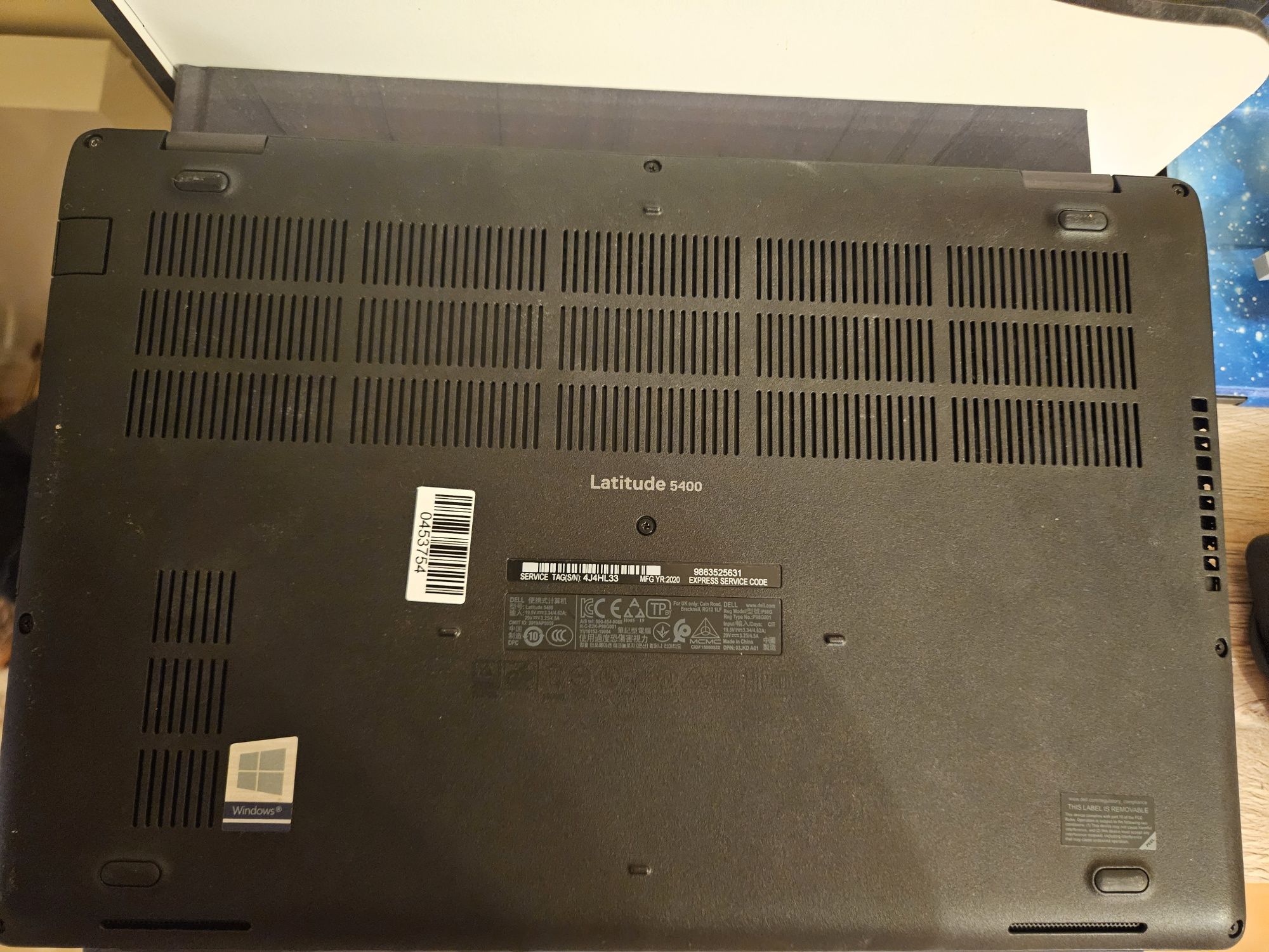 Dell latitude 5400 i5 8635 8gb ram m2 256g windows 11 pro prob