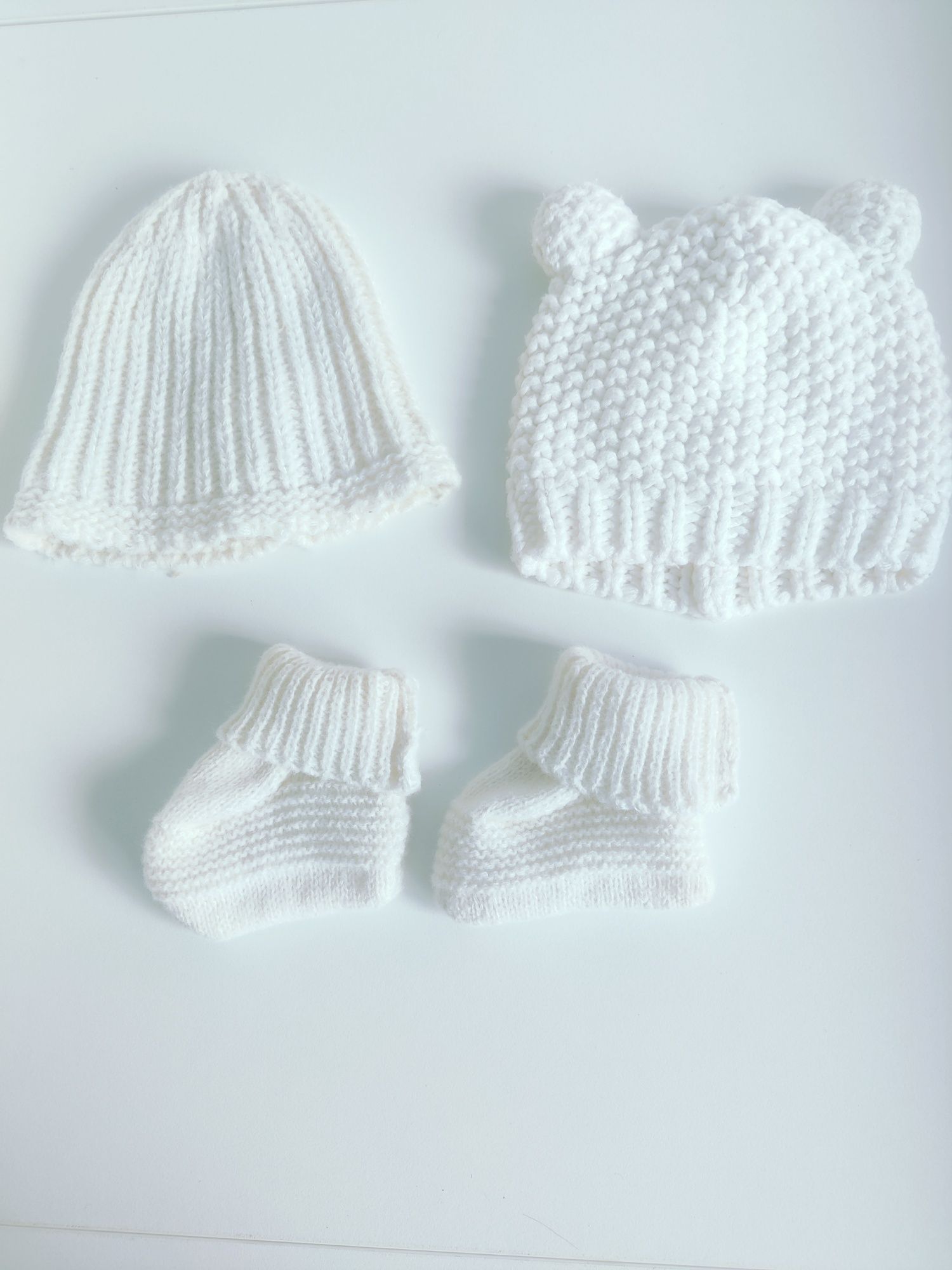 Теплые шапочки для новорожденных