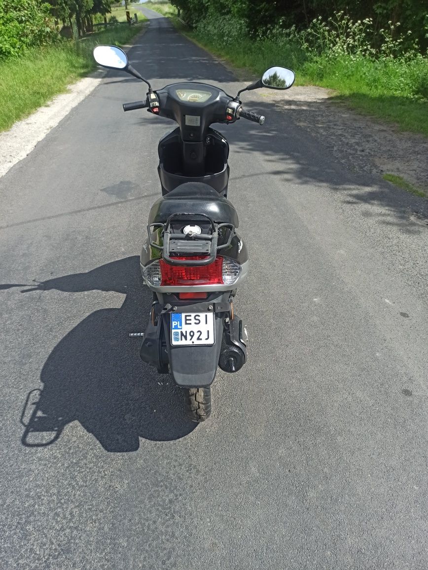 Skuter 4t sprzedam