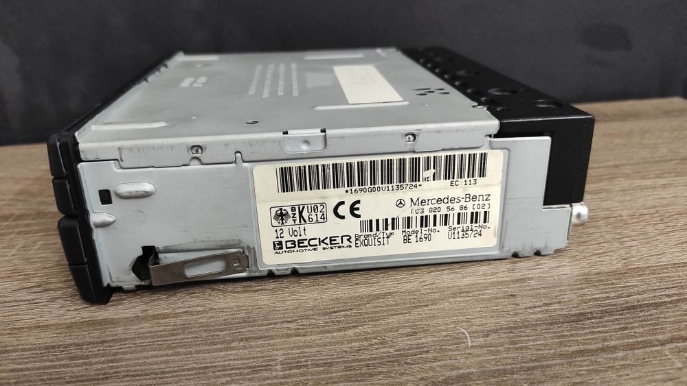 Radio Becker Exquisit MERCEDES R107 W126 W201 R129 W140 w202 w210