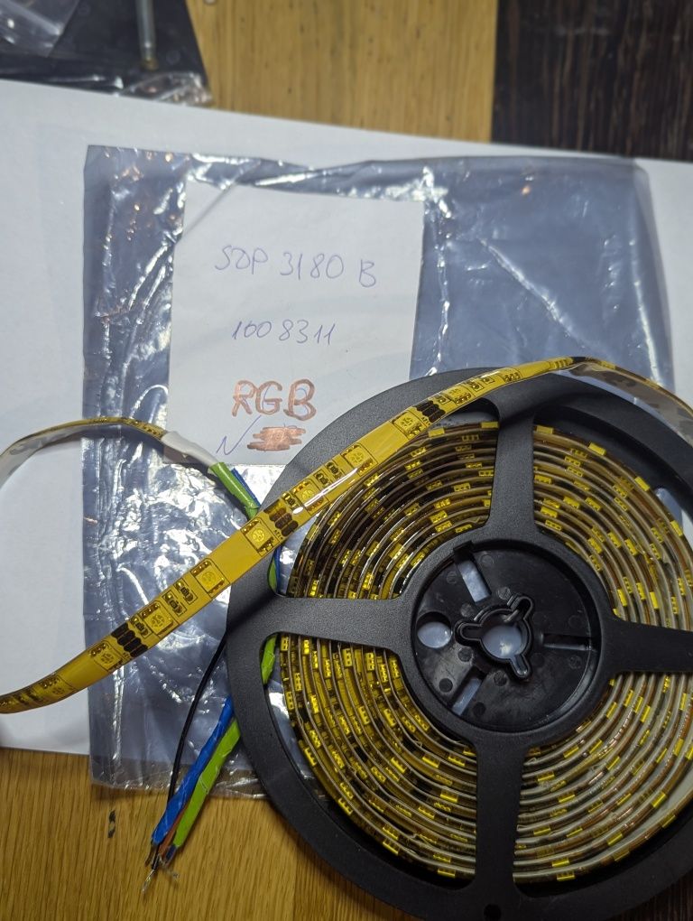 RGB LED-стрічка SDP3180B 14,4Вт IP63 DELUX, 5 метрів, 12 вольт