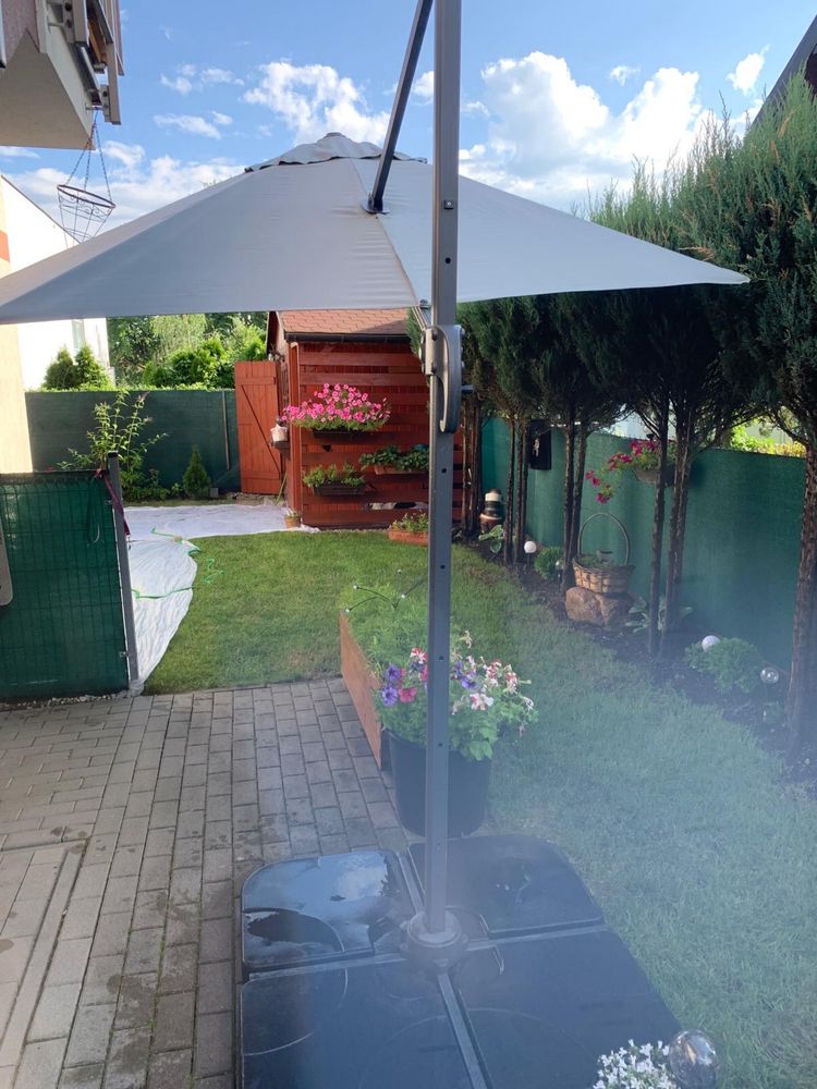 Parasol ogrodowy