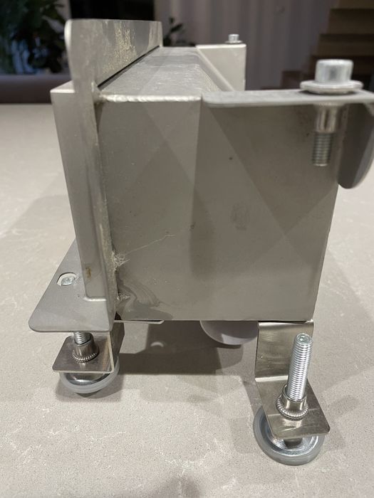 Odpływ ścienny JomoTech