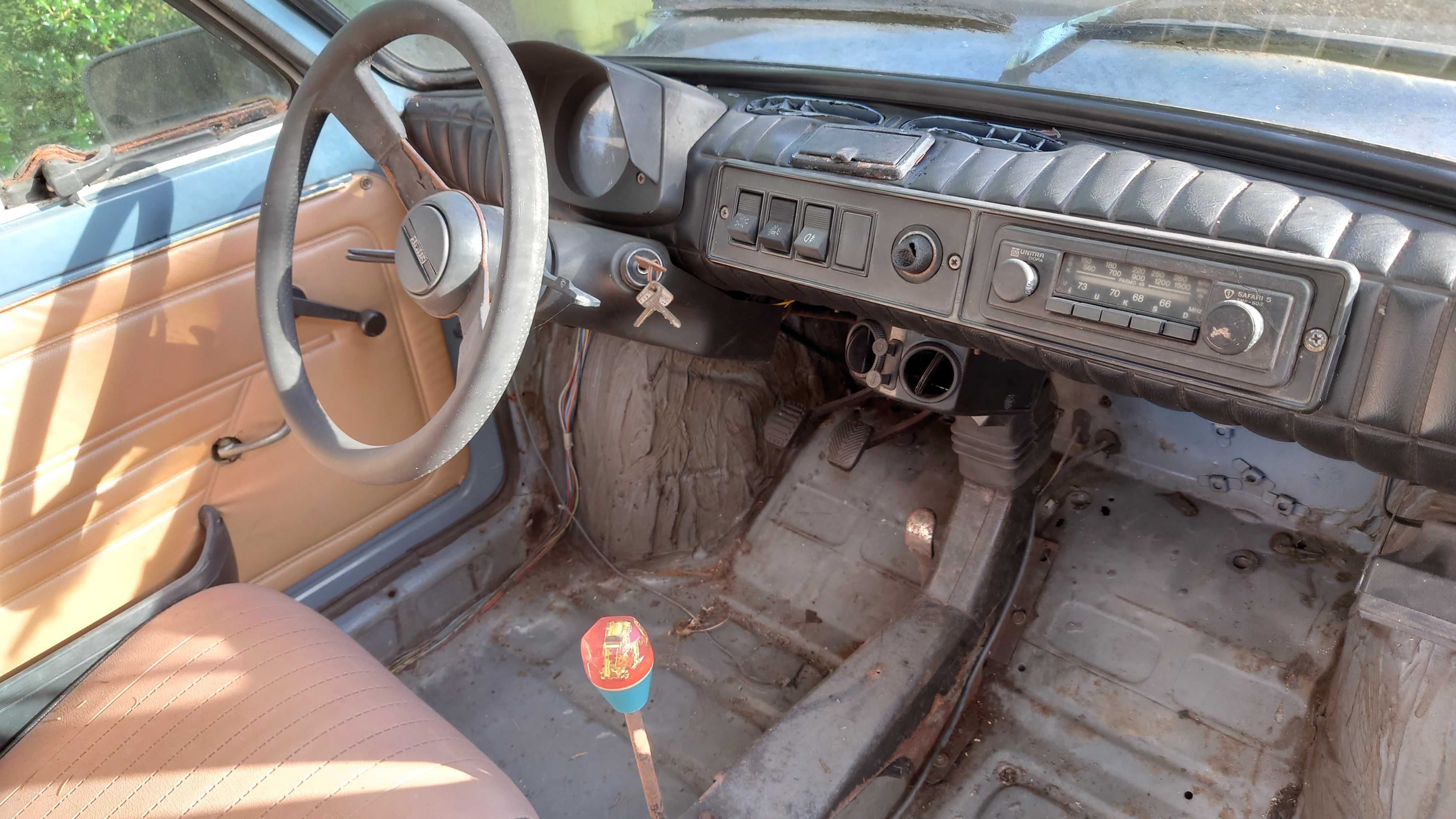 renowacja/odbudowa - mały Fiat / FSM 126p 1978 rok