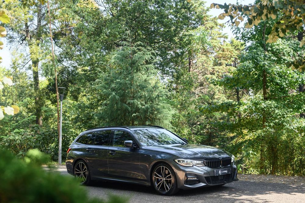 BMW 330 e Touring Pack M Auto