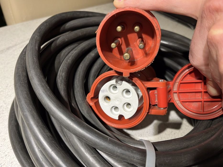 Kabel siłowy 16A 5G2,5 / 20m