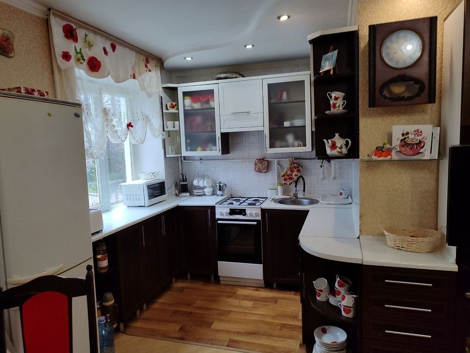 Оренда 1 кім кухня студіо  та окрема спальня Винники Львів