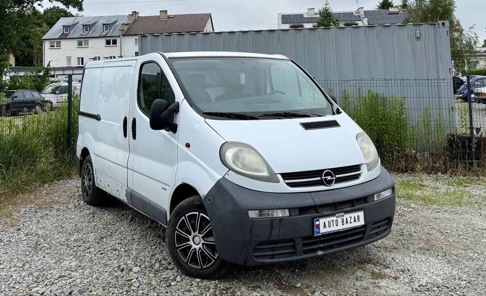 Opel Vivaro 1.9 DTI * 2004 * Klima * Hak * El.Szyby * Zadbany