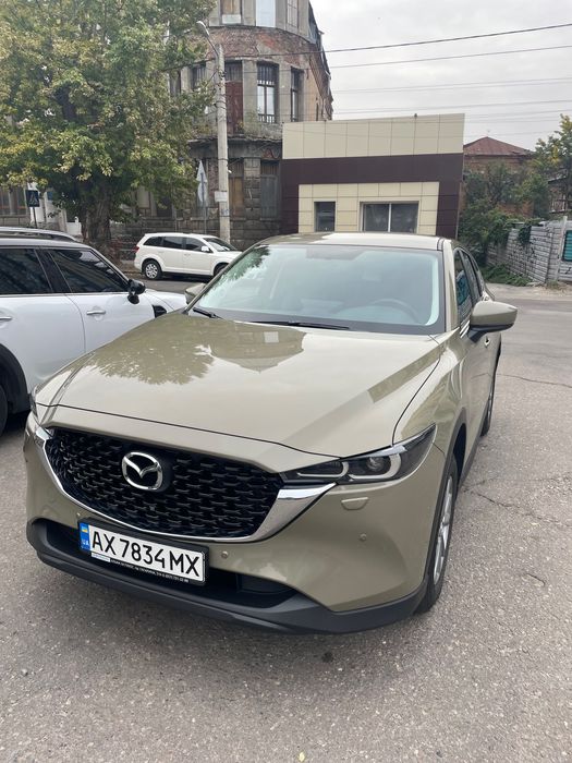 Продам свій майже новий Mazda CX5