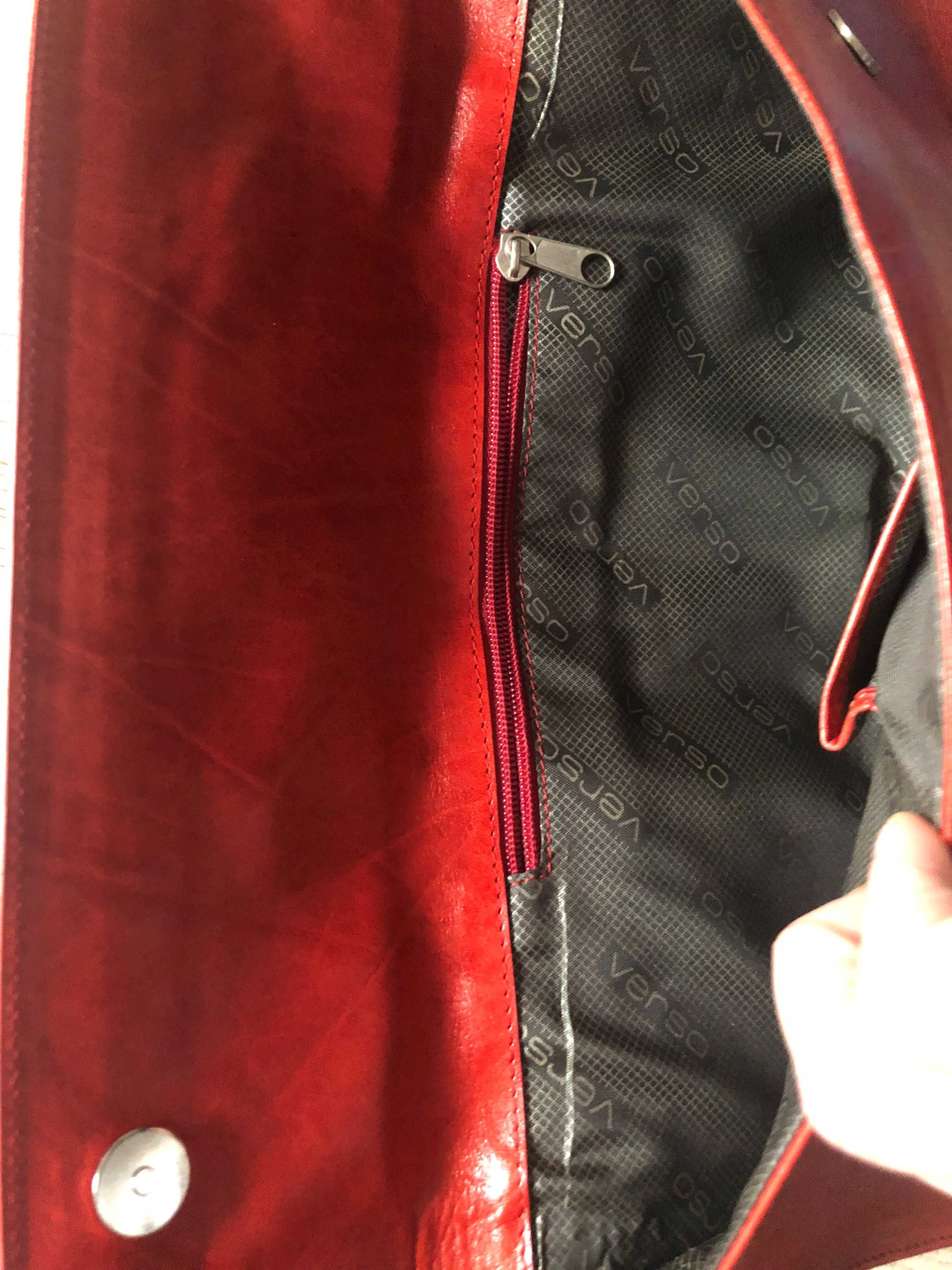 Czerwona skórzana torebka typu "bagietka" firmy Verso.