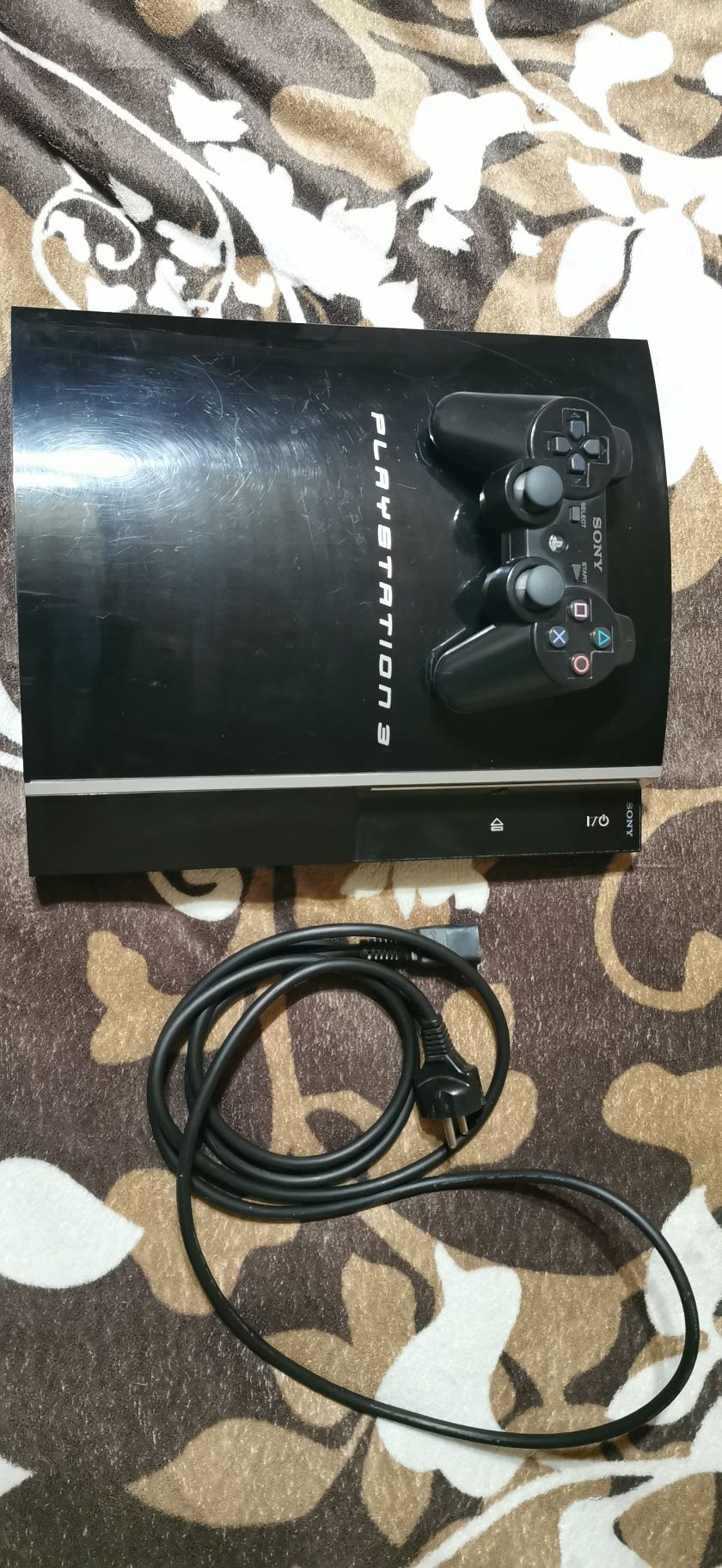 Sony PlayStation 3 плюс игры