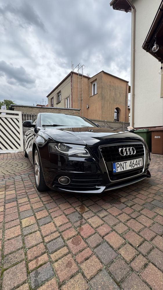Sprzedam Audi  A4 b8 S-line