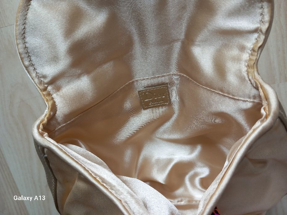 Christian Dior oryginalna damska kosmetyczka ecru