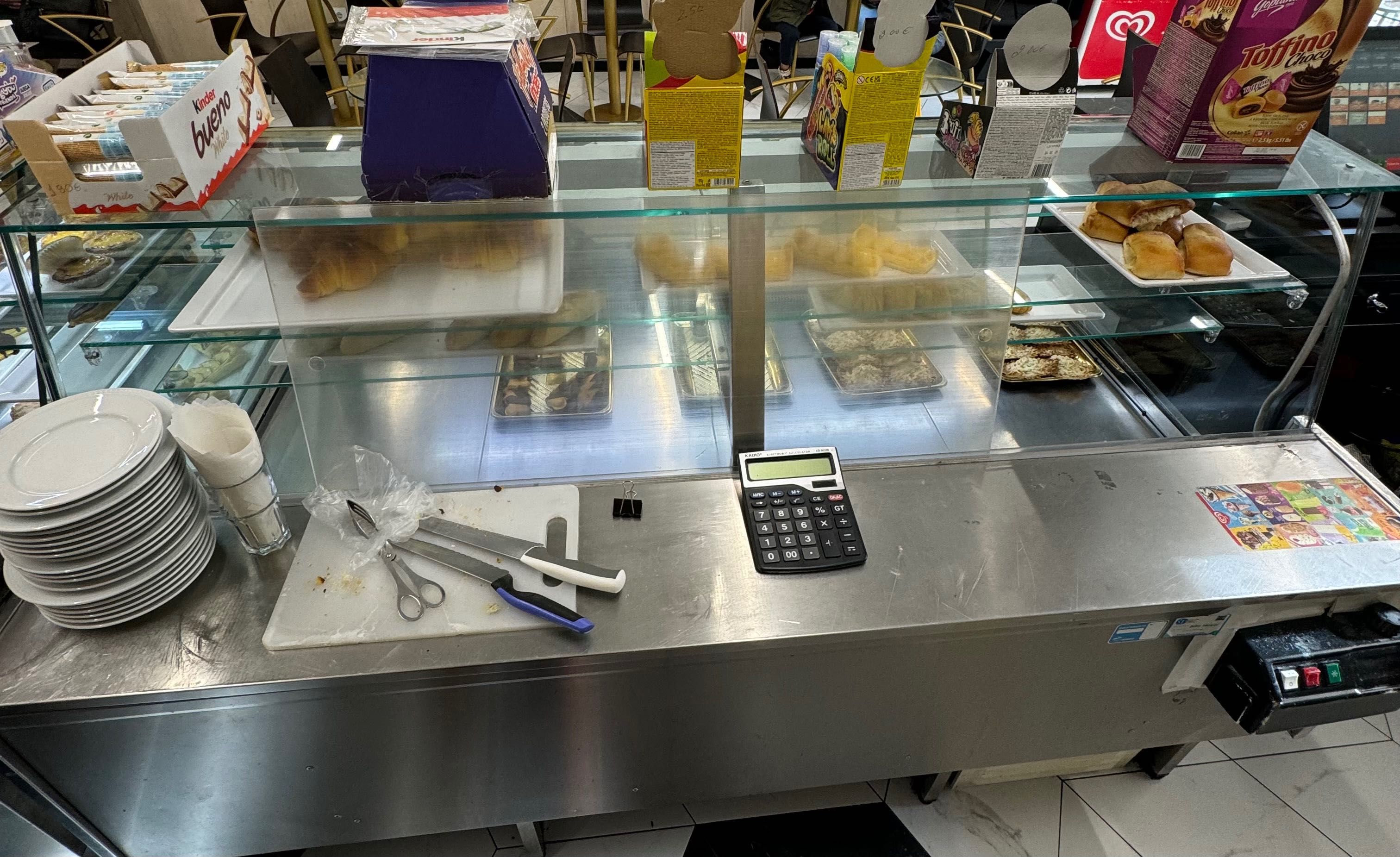 Vitrine Bolos com Frio