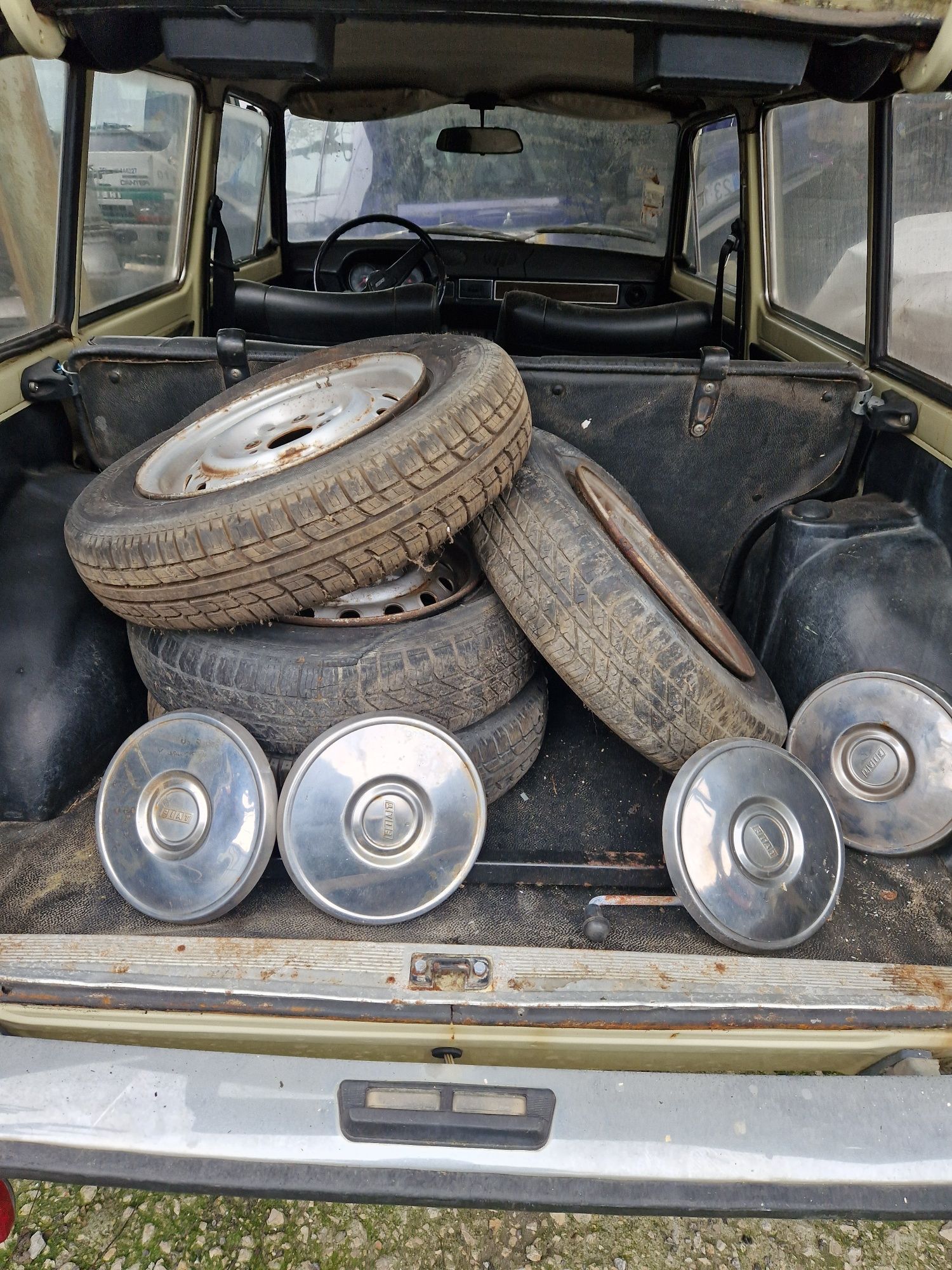 Fiat 128 wagon 1975
