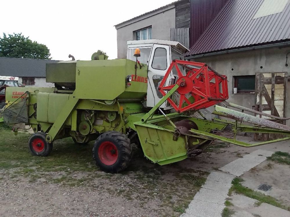 Kombajn Claas compact 25
