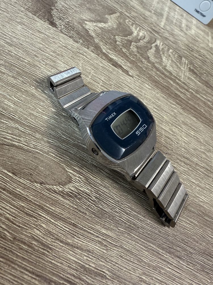 Timex ssq годинник