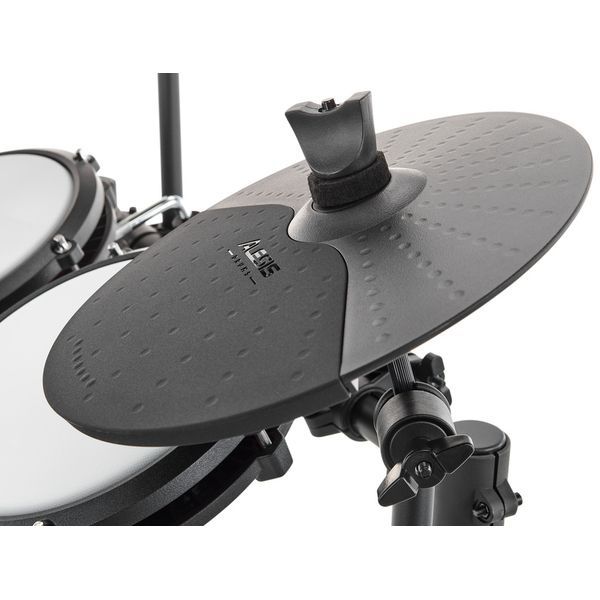 Електронна ударна установка Alesis Nitro Max Kit