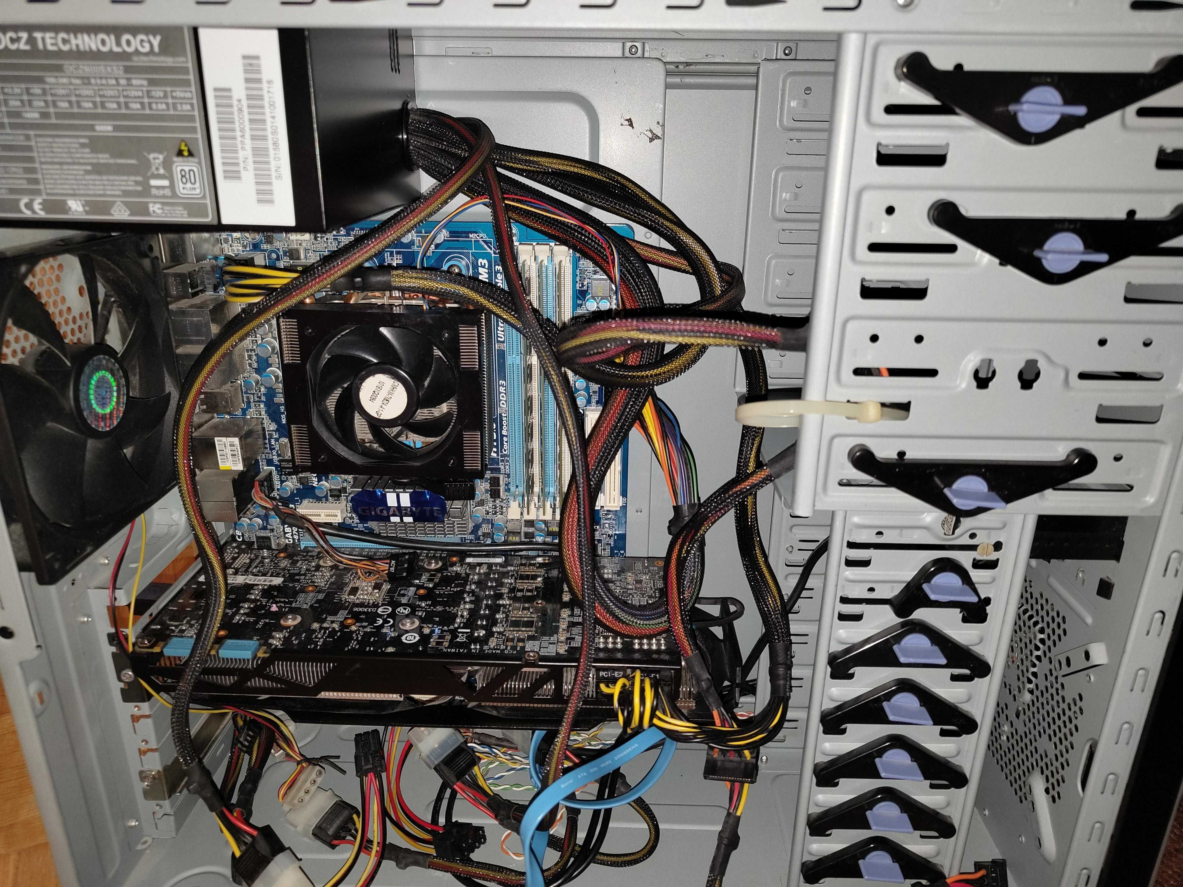 Komputer stacjonarny Phenom II X4 965/GTX 760/8GB