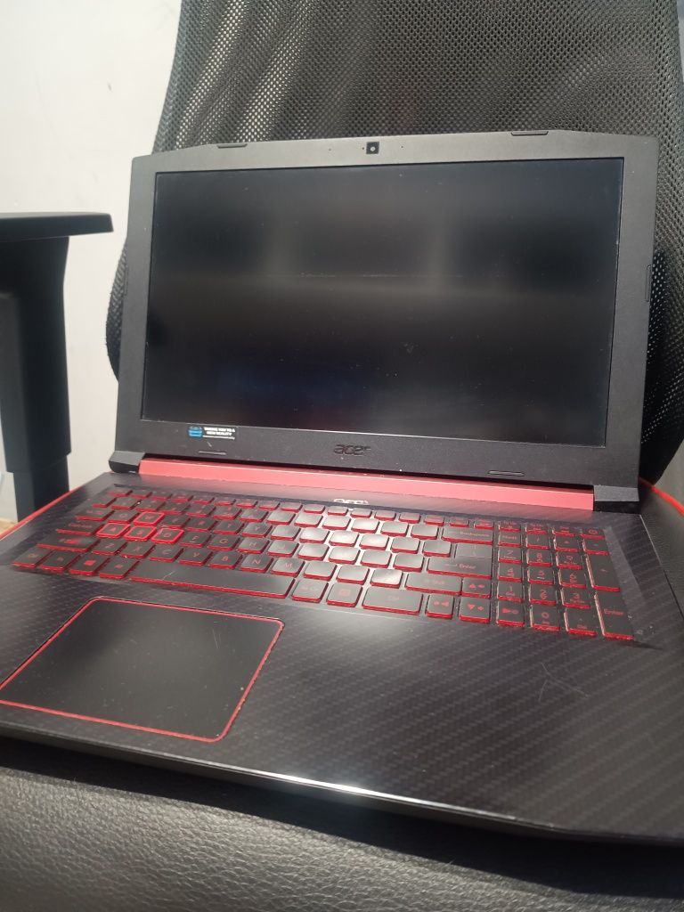 Laptop ( Acer Nitro 5 AN515-42 )