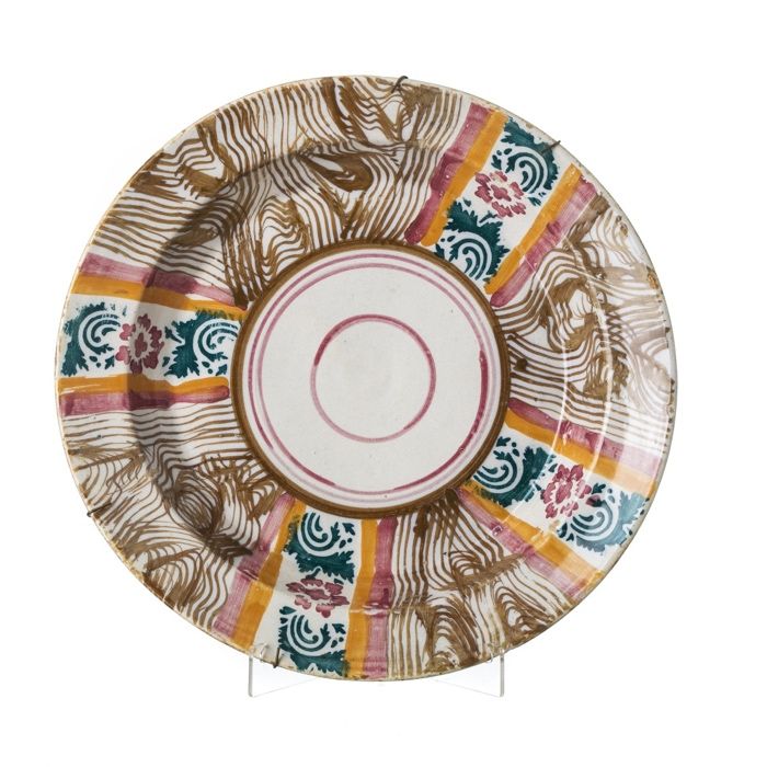 Prato antigo em porcelana chinesa