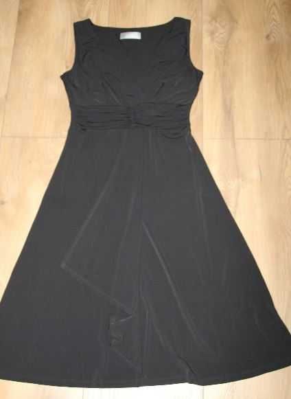 czarna sukienka roz. 38 firma Wallis