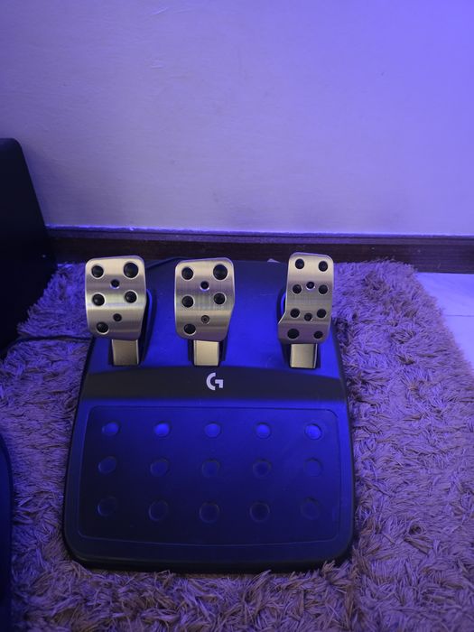 Logitech G923 TrueForce + Shifter