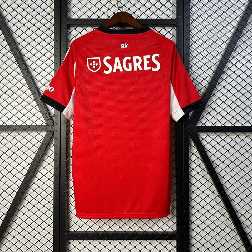 Camisola principal do Benfica 25/26