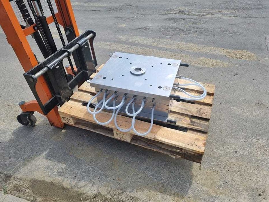 Formy wtryskowe, obróbka CNC, elektrodrążenie, cięcie drutem